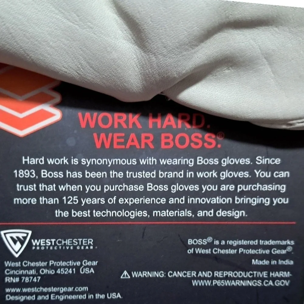 Boss NWT Arctik Series Womens Cowhide Winter Gloves Medium/Large‎ Touchscreen